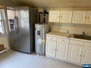 649 New Jersey in North Arlington, NJ - Building Photo - Building Photo