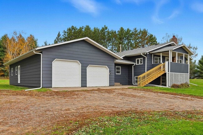 1681 Mahogany St in Mora, MN - Building Photo - Building Photo