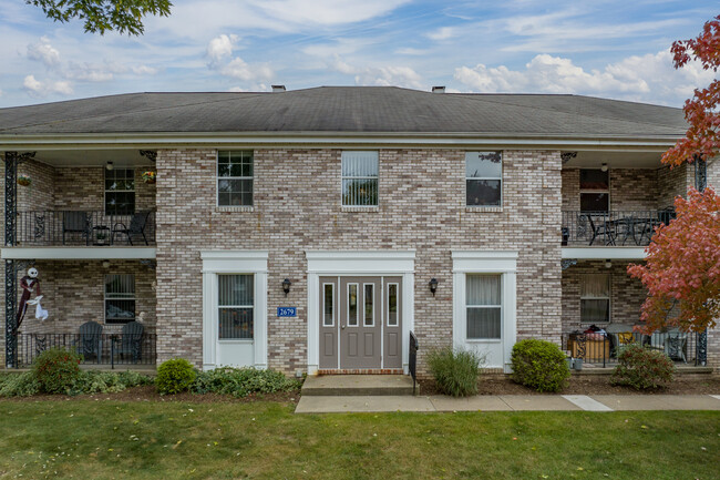 Woodlawn Village in Canton, OH - Foto de edificio - Building Photo