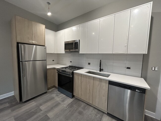 5912 N Nashotah Ave in Chicago, IL - Building Photo - Building Photo