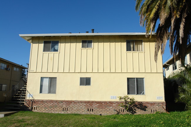 1325 San Tomas Aquino Pky in San Jose, CA - Building Photo - Building Photo