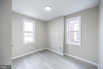 2265 E Clearfield St in Philadelphia, PA - Building Photo - Building Photo