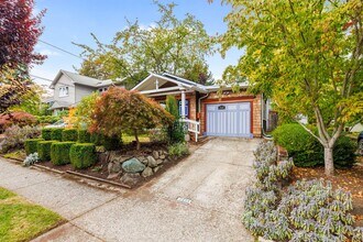 7535 44th Ave NE in Seattle, WA - Building Photo - Building Photo