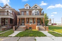 68 W Philadelphia St, Unit Upper