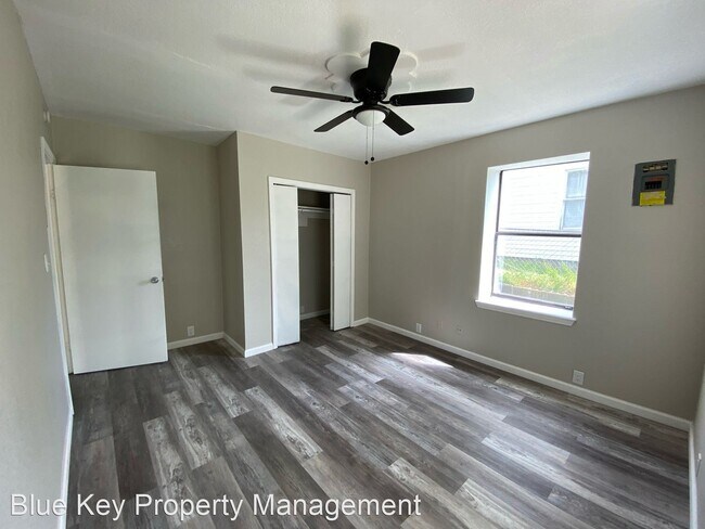 709 Industrial Ave photo'