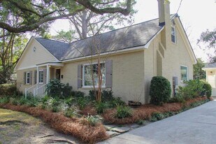 11 Sheridan Rd in Charleston, SC - Building Photo