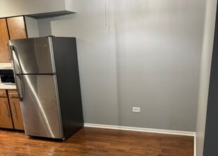 18361 Glen Oak Ave in Lansing, IL - Building Photo - Building Photo