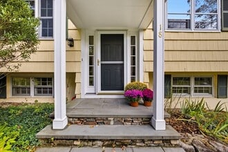 18 Taylor Rd in Sudbury, MA - Building Photo - Building Photo