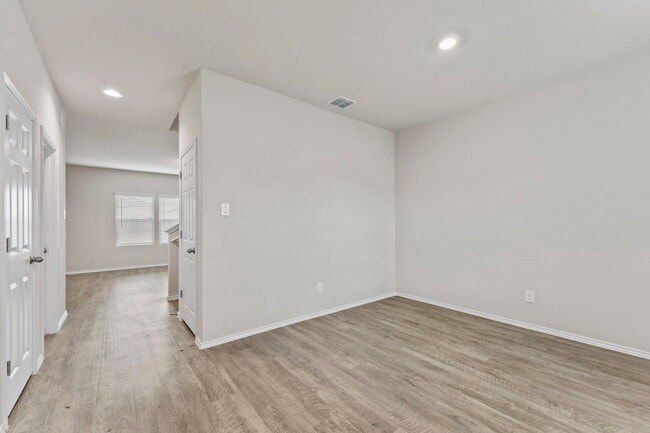 7115 Mesa Cliffs in Converse, TX - Building Photo - Building Photo