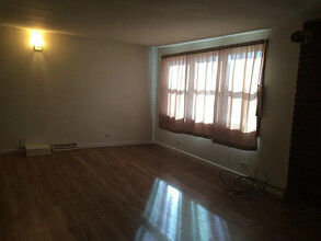 16 Lawrence Ave, Unit 1 in Potsdam, NY - Building Photo - Building Photo