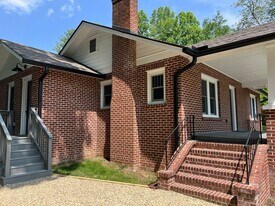 1094 Old Hwy 64 in Etowah, NC - Building Photo