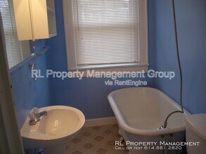 2278 Indianola Ave in Columbus, OH - Building Photo - Building Photo