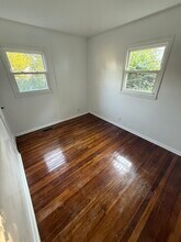 806 Lonsvale Dr in Anderson, IN - Building Photo - Building Photo