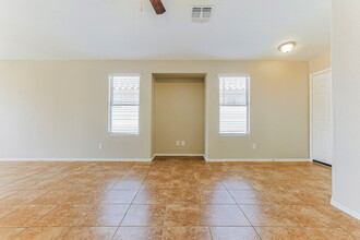 6609 W Nez Perce St in Phoenix, AZ - Building Photo - Building Photo