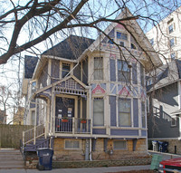 1119 E Knapp St in Milwaukee, WI - Foto de edificio - Building Photo