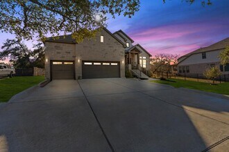 194 Wilderness Cv in Driftwood, TX - Building Photo - Building Photo