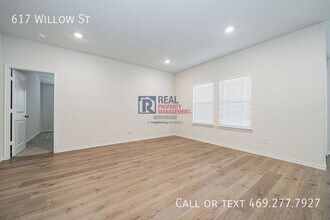 617 Willow St in Caddo Mills, TX - Building Photo - Building Photo