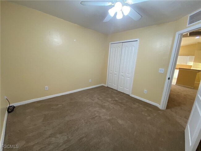 property at 2320 NE Juanita Pl