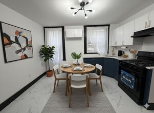 910 S 18th St in Newark, NJ - Building Photo - Building Photo