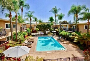 4570 54th St, Unit 219 in San Diego, CA - Building Photo