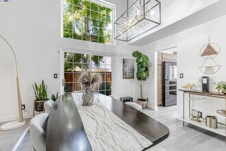 1835 Cam Estrada in Concord, CA - Building Photo - Building Photo