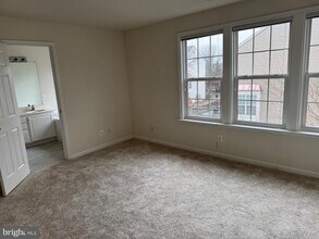 43798 Virginia Manor Terrace in Ashburn, VA - Building Photo - Building Photo