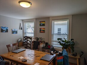 11 Kearney St, Unit 2 in Malden, MA - Building Photo - Building Photo