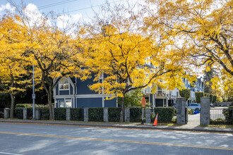 Normandie in Richmond, BC - Building Photo - Building Photo