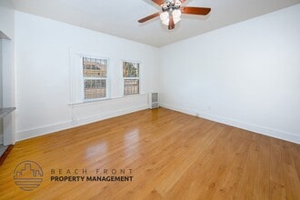 463 Hartford Ave, Unit 108 in Los Angeles, CA - Building Photo - Building Photo