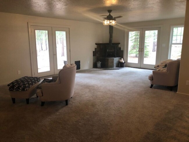 53522 Brookie Way in La Pine, OR - Building Photo - Building Photo