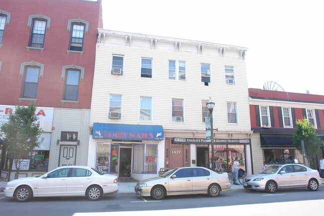 1475-1479 Main St in Rahway, NJ - Foto de edificio - Building Photo