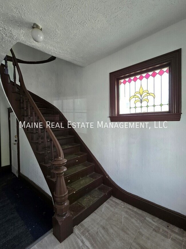 179 Pine St in Lewiston, ME - Building Photo - Building Photo