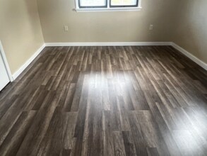 130 S Apple St in Dunmore, PA - Building Photo - Building Photo