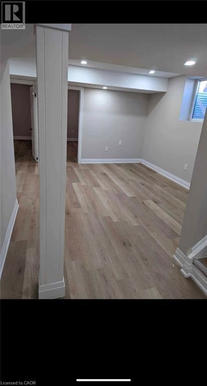 493 St Moritz Ave in Waterloo, ON - Building Photo - Building Photo