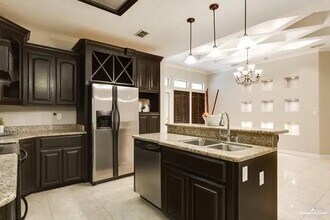 2434 Leanna Denae Ave in Mission, TX - Building Photo - Building Photo