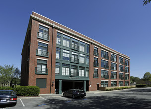 626 N Graham St in Charlotte, NC - Building Photo - Building Photo