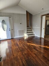 204 Williamsburg Dr in Greenville, SC - Building Photo - Building Photo