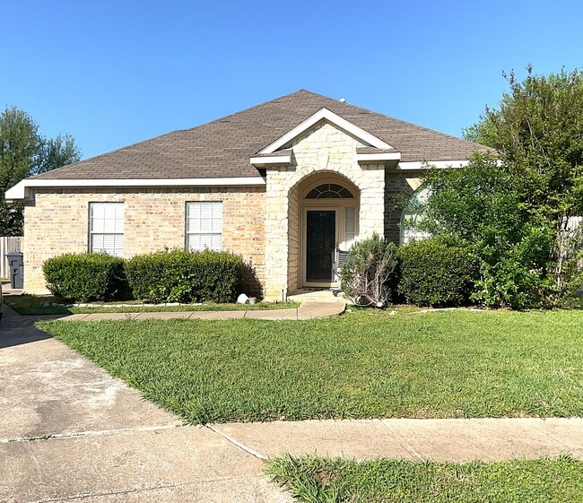 property at 5702 Creekfront Ct
