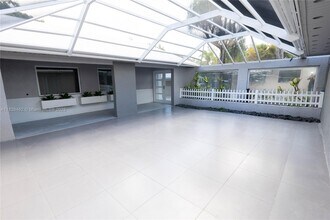 6297 NW 69th Way in Parkland, FL - Building Photo - Building Photo