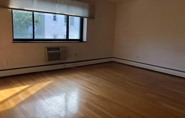 property at 197 Kent St