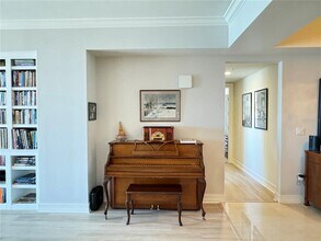 1111 Ritz Carlton Dr in Sarasota, FL - Building Photo - Building Photo