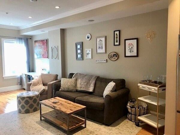 property at 252 Gold St