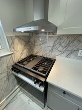 Essex Gardens in Hackensack, NJ - Building Photo - Building Photo