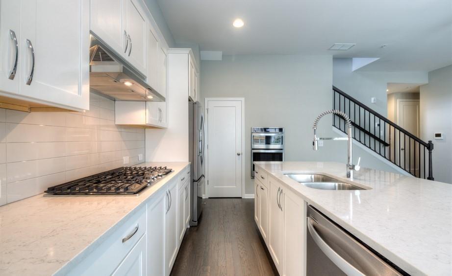 6722 Cadence Blvd in Sandy Springs, GA - Building Photo