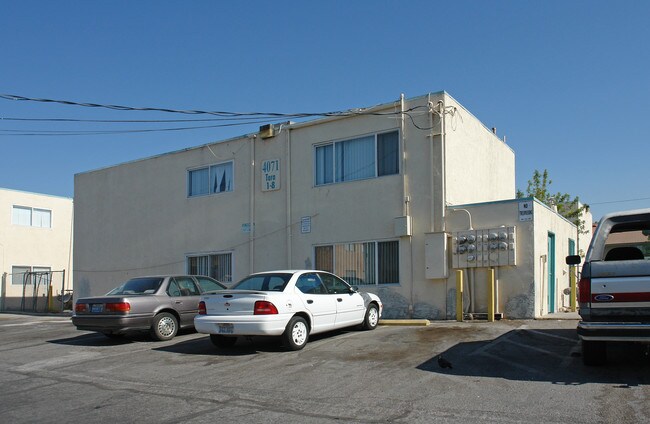 4071 Tara Ave in Las Vegas, NV - Building Photo - Building Photo