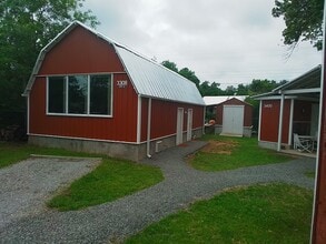 3308 E Oakleaf Dr, Unit 202 in Edmond, OK - Foto de edificio - Building Photo