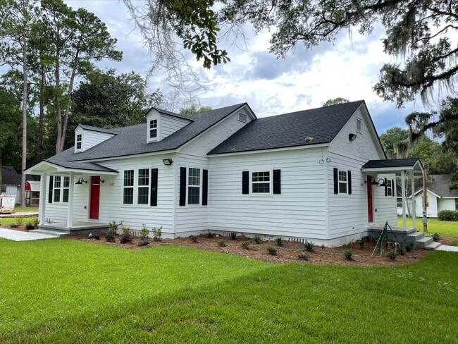 1112 N Toombs St, Unit B