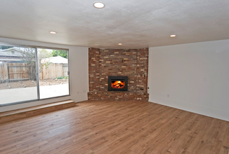 609 Adaline St in Carson City, NV - Foto de edificio - Building Photo