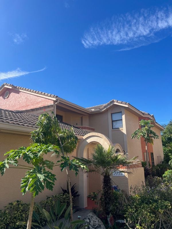 property at 7757 Sugar Bend Dr