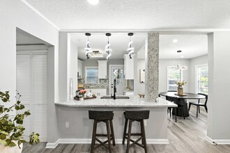 2039 Dellwood Ave in Jacksonville, FL - Building Photo - Building Photo
